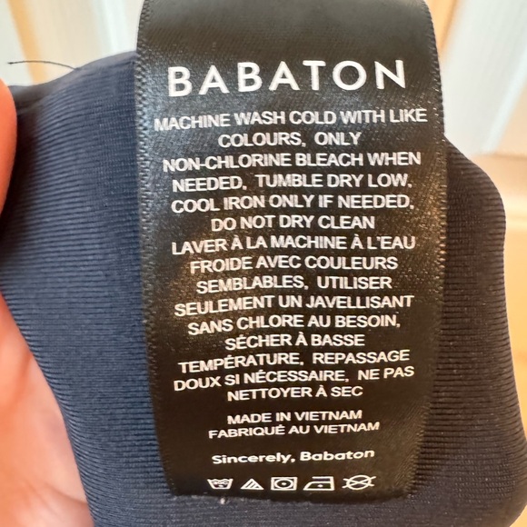 Aritzia Babaton contour Cami bodysuit black L - Picture 10 of 11